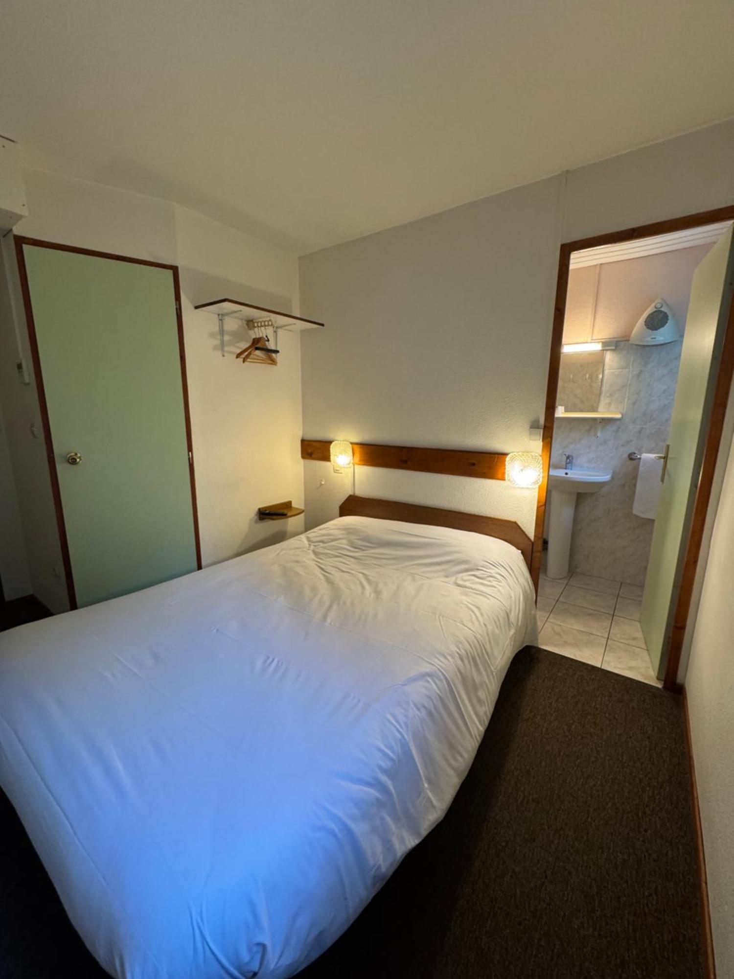Symp'Hotel Nivolas-Vermelle المظهر الخارجي الصورة