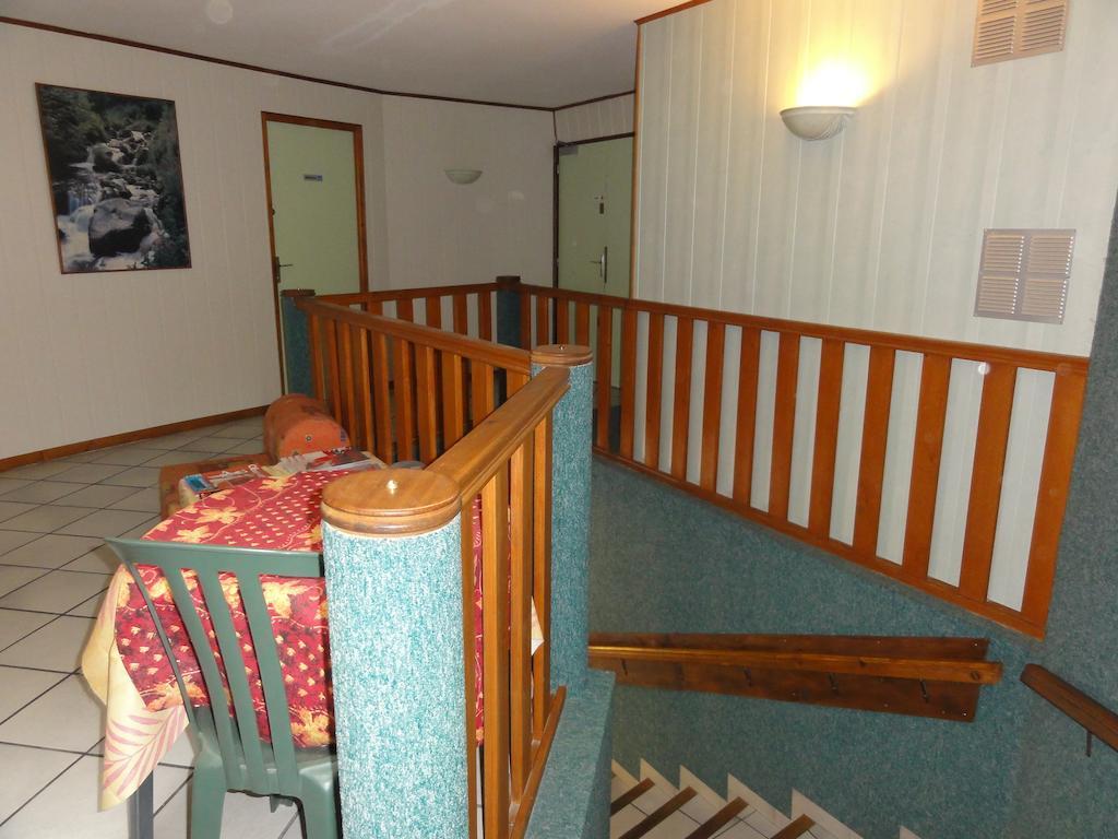 Symp'Hotel Nivolas-Vermelle المظهر الخارجي الصورة