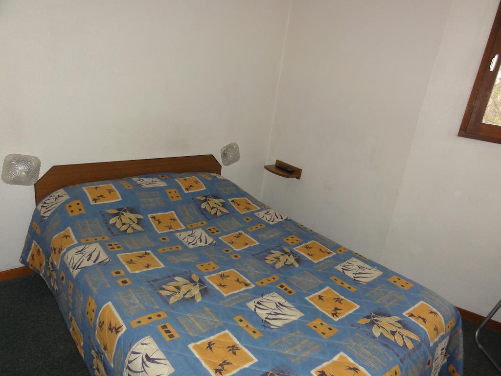 Symp'Hotel Nivolas-Vermelle الغرفة الصورة